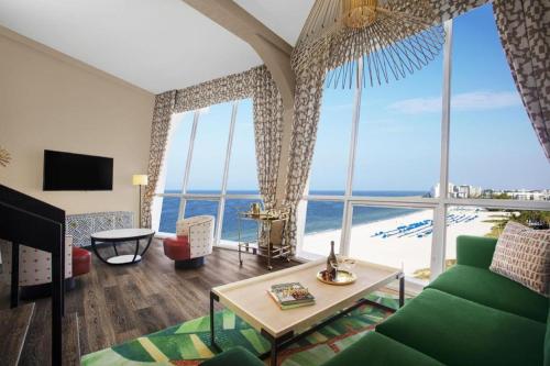 Bellwether Beach Resort – St. Pete Beach, FL