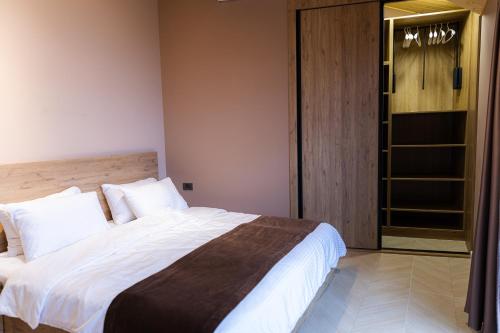 SUNSET Guesthouse in Ashtarak