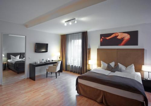 Art Hotel Superior - image 6