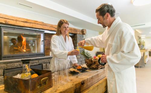 Lifestyle & Spa Hotel Grächerhof - image 6
