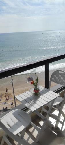 Appartement face à la mer 2 étoiles - Location saisonnière - Les Sables-d'Olonne