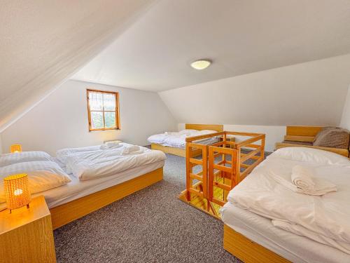 Penzion Mikulčin vrch (Penzion Mikulcin vrch) in Lopeník