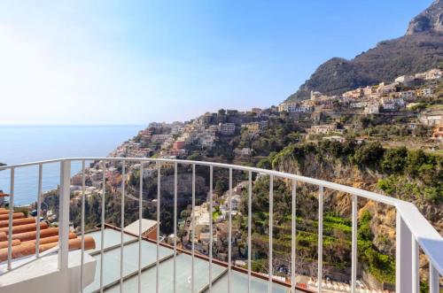 Relax e sole -Vista panoramica Positano