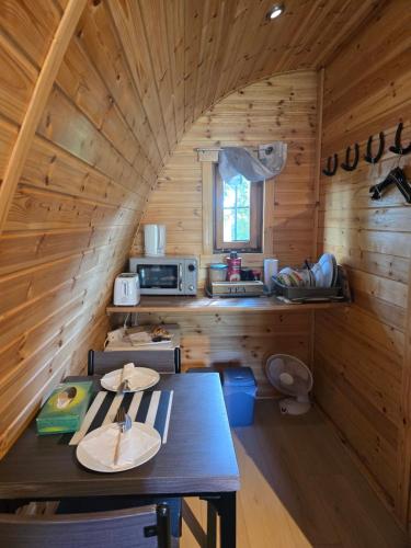 Log cabin in Cavan