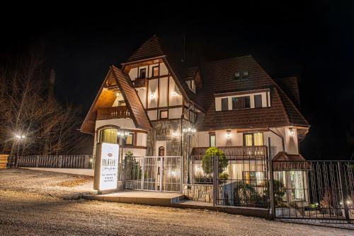 RUELLE Chateau Boutique – khách sạn tại Trung tâm Sinaia