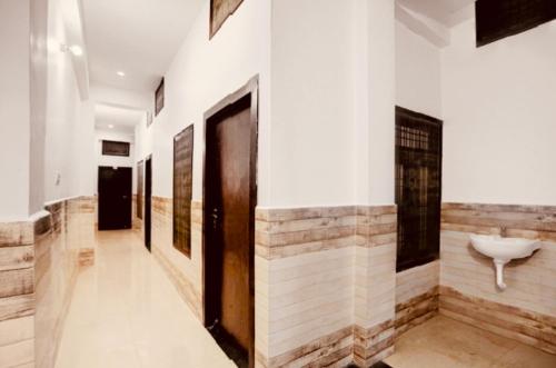 Hotel HP Palace in Gorakhpur