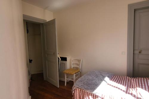 South Balcony Apt - Champs-Élysées - image 14