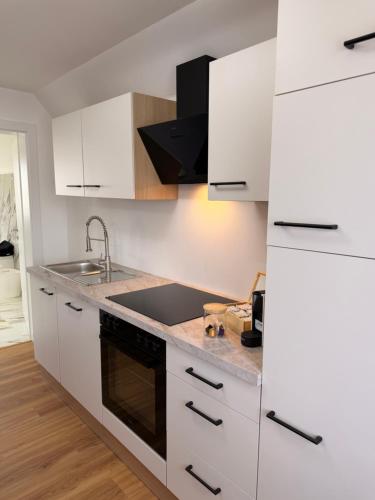 Premium Whirlpool Residence JR - Free Parking in 穆茲賀芬