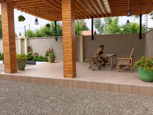 Iekārtas, Boma Retreat in Boma Ng'ombe