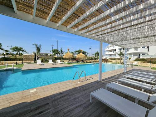 Apartment with Pool Santa Rosalía Lake Los Alcazares