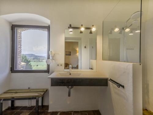Fürdőszoba, Holiday Home Mas Silvestre by Interhome in Ullestret