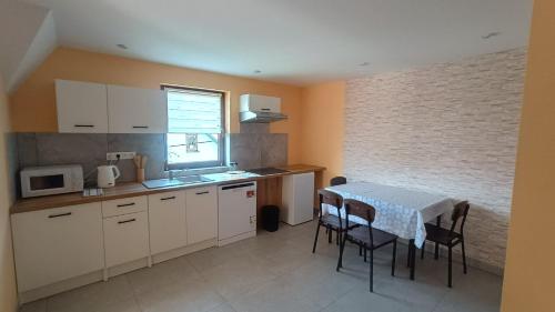 Apartamenty u Władka (Apartamenty u Wladka) in Cisiec