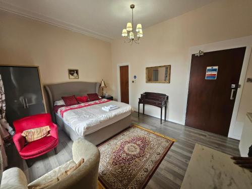 SHAH ZAKI CASA BELLA Ltd