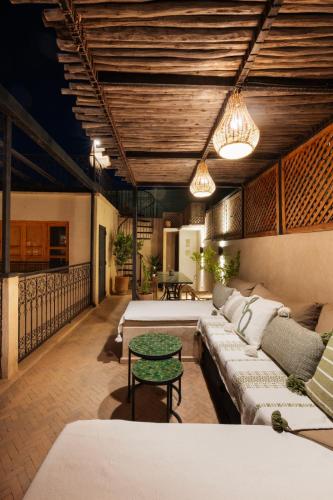 Riad MacasaKech - Piscine - Petit-déjeuner - Médina - image 7