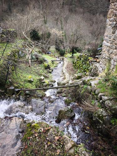 Maison nature et calme a 2km DOLCE VIA in Gluiras