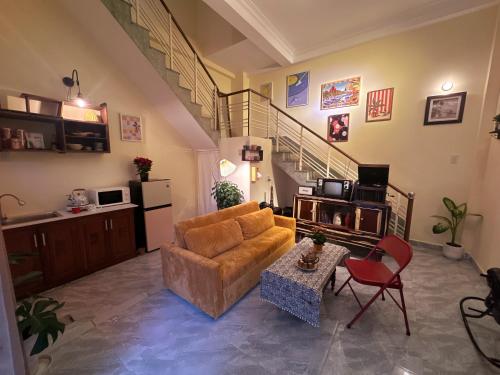 The Mê Linh House (The Me Linh House) in Phuoc Tien