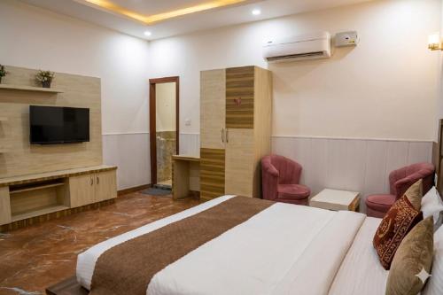 hotel photo