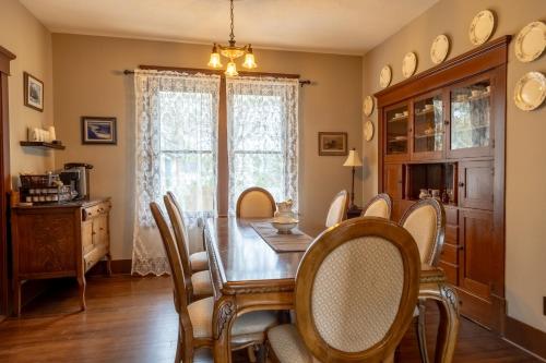 The Pearl Inn Bed and Breakfast in 埃華高 (WA)