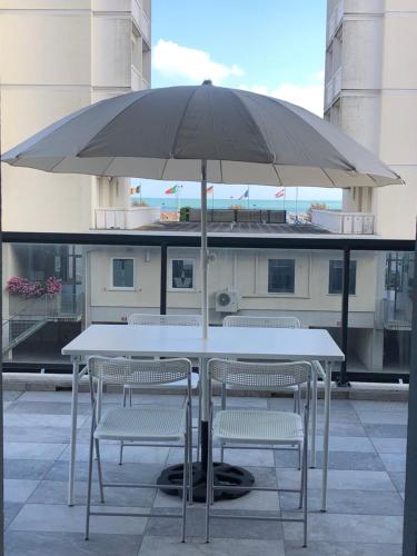 BlueHouse