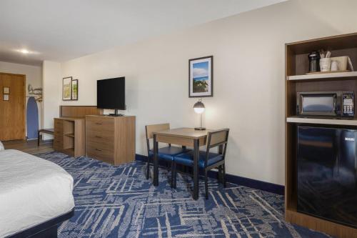 Best Western Indian Oak - image 36