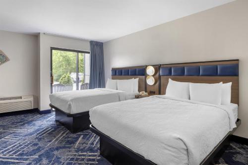 Best Western Indian Oak - image 43