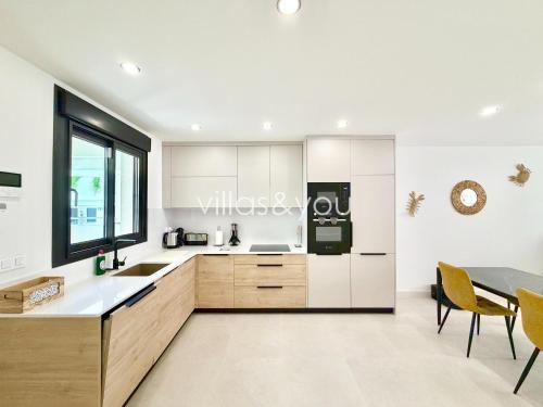 29 Balcon de Habaneras Torrevieja by Villas&You - image 5