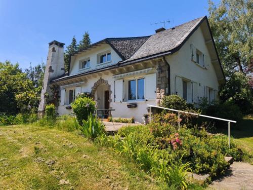 Chez Madeleine - Maison 11 pers. Parc arboré 3000M² gîte à louer Veillas