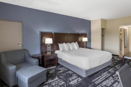 Best Western Owego Inn - image 5