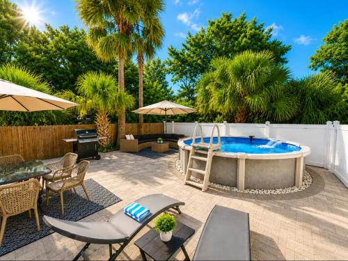 4 Bedroom House Near Downtown Tampa Sleeps 12 Pool Private Patio Pet Friendly