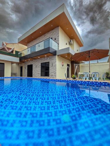 C Urban Villas 1 - Exclusive Villa with Pool in Clark - Angeles / Clark C Urban Villas 1 - Exclusive Villa with Pool in Clark - Angeles / Clark