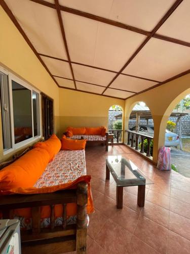 KaribuNyumbani THREE BD OwnCompound WATAMU – khách sạn tại Watamu
