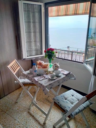 Casa Natalina – khách sạn tại Costarainera