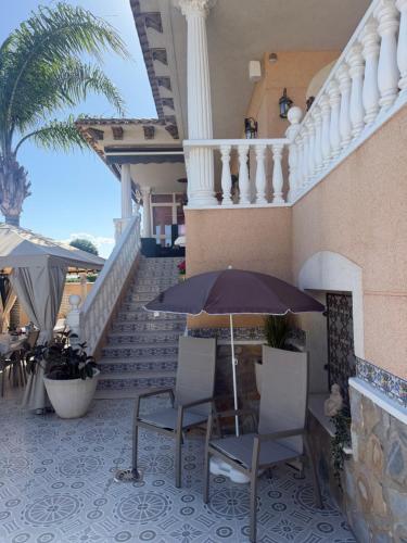 Villa Paradise in Benferri