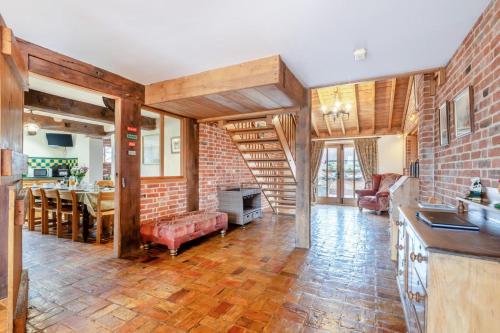 Iekārtas, 6 Bed in Wangford oc-e31107 in Uggeshall