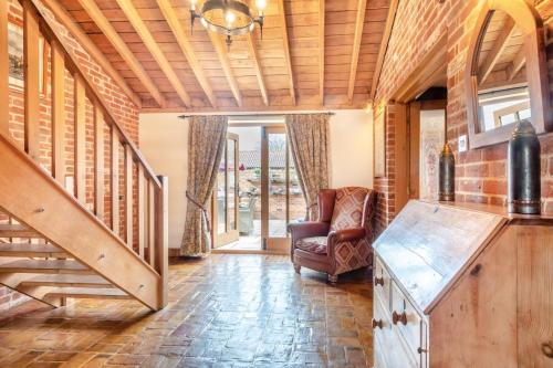 Iekārtas, 6 Bed in Wangford oc-e31107 in Uggeshall