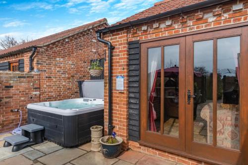 Iekārtas, 6 Bed in Wangford oc-e31107 in Uggeshall