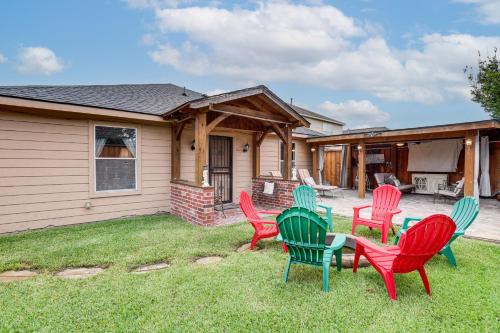 4 Mi to Lake Houston! Single-Level Home w/ Yard in Atascocita