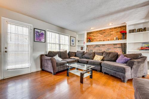 Centrally Located Fayetteville Home: Deck + Yard in Fayetteville (GA)
