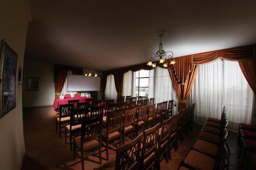 Grand Hotel Capodimonte - image 9