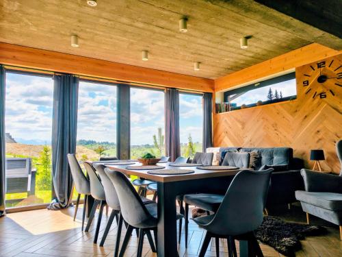 Lux Houses DOMEK z widokiem na Tatry z prywatnym jacuzzi in Ciche Male