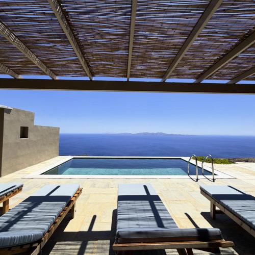 Olea Tinos, A Luxury Villa – khách sạn tại Exomvourgo