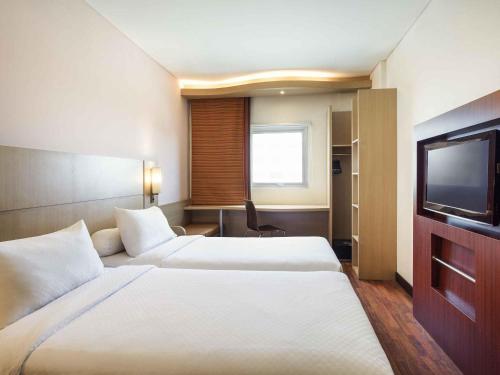ibis Balikpapan Room Type - Standard Double Room