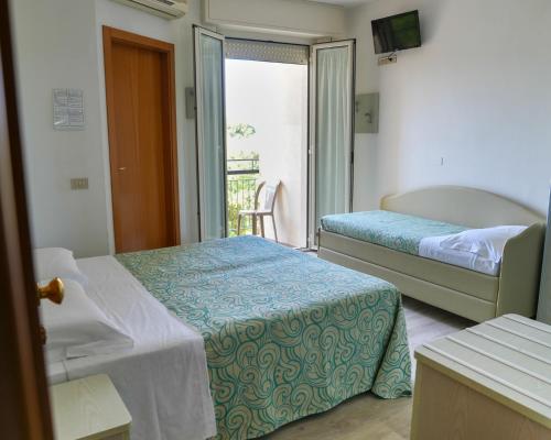 Hotel leonardo 5