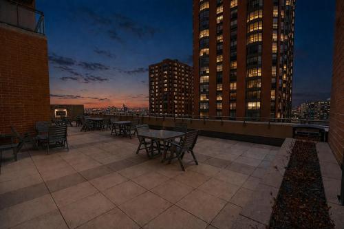 South Loop 2BR Skyline - 5 Min to Museum Campus in Grant Park