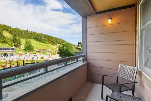 Ski In Out Luxury Condo 2207 - Hot Tub - Gym - Ski Views - Best Price - 500 dollars in FREE Activities and Equipment Rentals Daily in Winter Park, USA