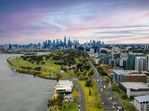 Pullman Melbourne Albert Park – khách sạn tại Công viên Albert