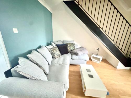 Homely 2 bedroom house parking gîte à louer Kidlington