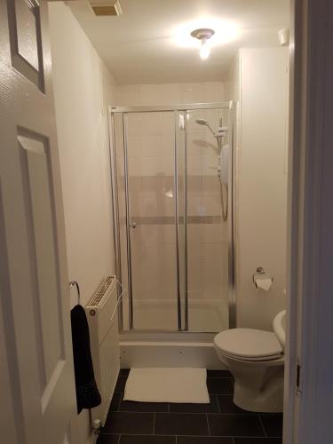 Bathgate Contractor and Business Apartment - main image