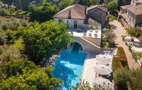 مسبح, Villa Lv in Fiorini
