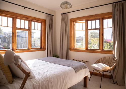 Kowhai Cottage, Pizza Oven, Super Central - KK32726 in Kaikoura